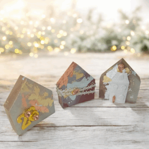 Γούρι 2026 σετ 3 ξύλινα σπιτάκια!