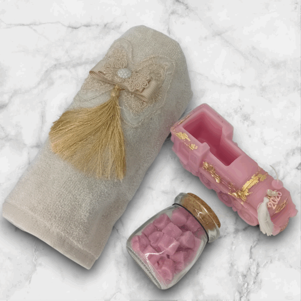 Premium σετ δώρου με γούρι, πετσέτα & wax melts!