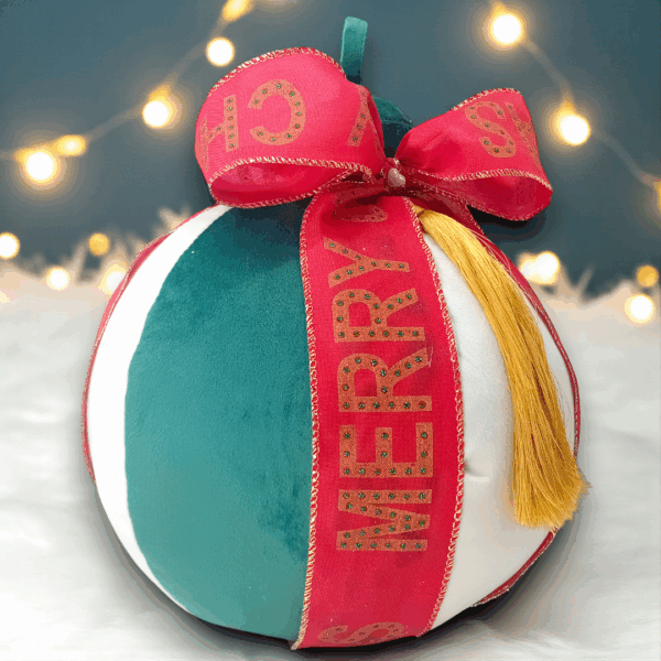 Μαξιλάρι χριστουγεννιάτικο μεγάλη βελούδινη μπάλα!