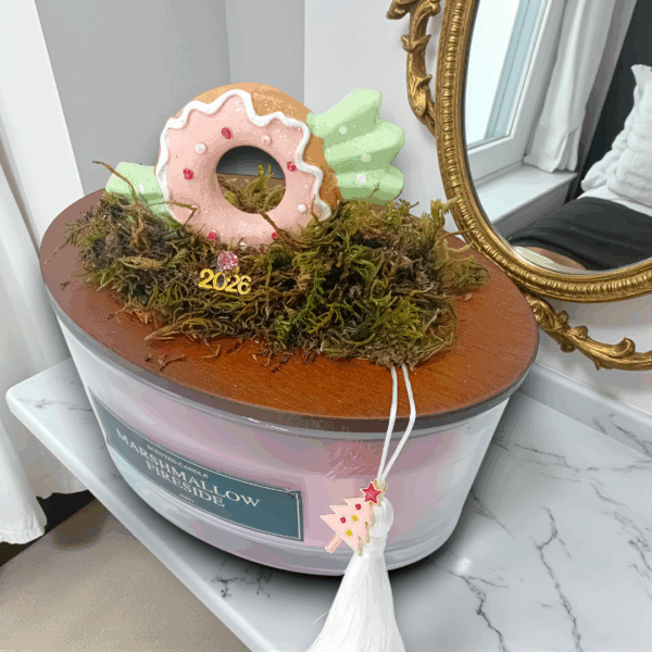 Αρωματικό χριστουγεννιάτικο κερί - γούρι 2026!