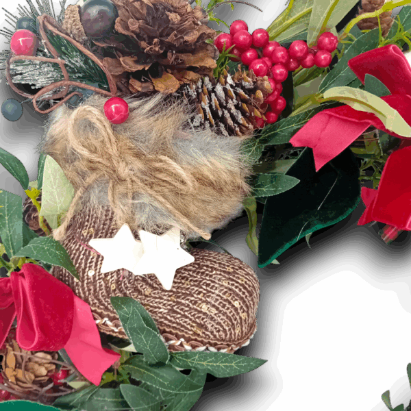 Χριστουγεννιάτικο στεφάνι με λευκές μπάλες!