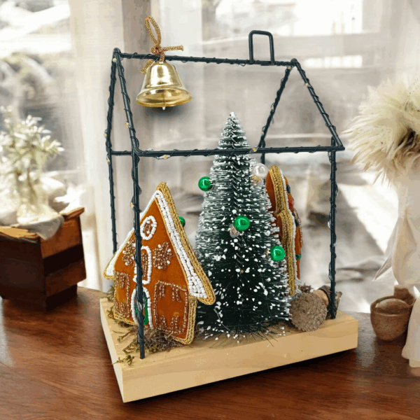 Φωτιζόμενο διακοσμητικό με κεντημένα στολίδια!