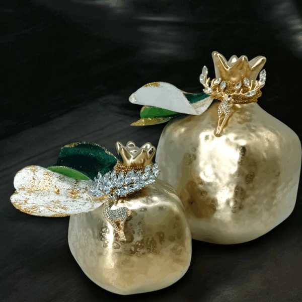 Κεραμικό ρόδι με ασημένιο τάρανδο με λαμπερά κρύσταλλα!