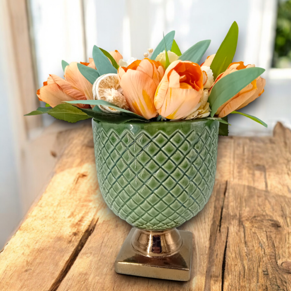 Σύνθεση σε μεγάλο κεραμικό πράσινο ανθοδοχείο!