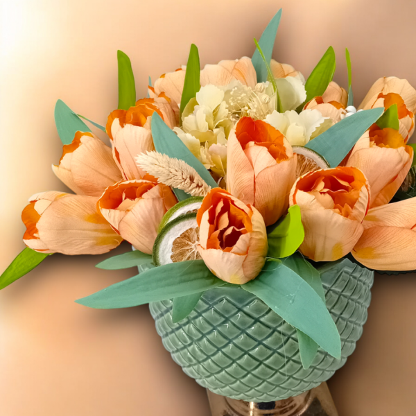 Σύνθεση σε μεγάλο κεραμικό πράσινο ανθοδοχείο!