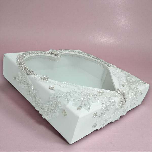 Στεφανοθήκη χειροποίητη με κρύσταλλα & τούλι!