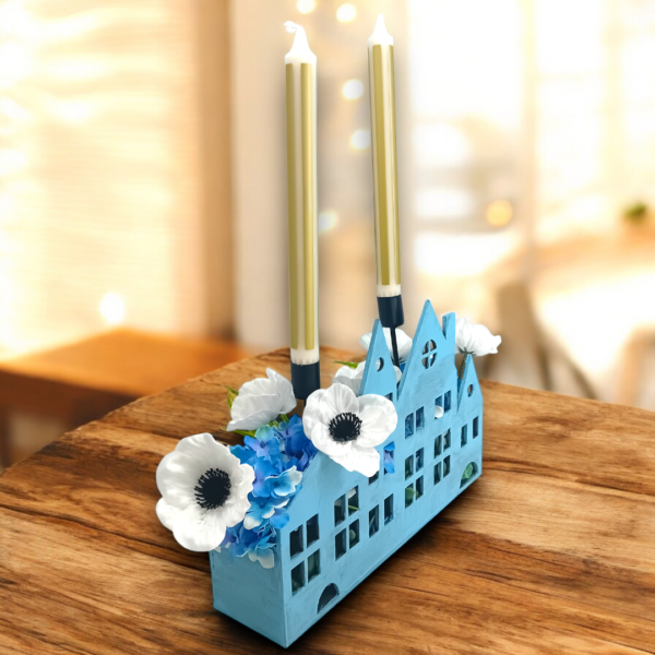 Ξύλινο διακοσμητικό κηροπήγιο με υφασμάτινα λουλούδια!