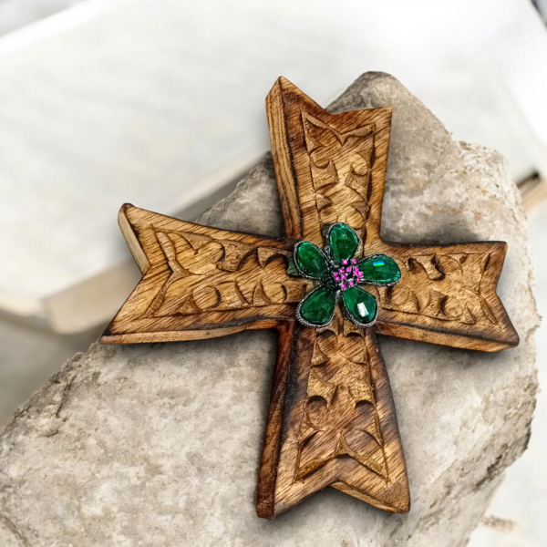 Ξύλινος σταυρός από μασίφ ξύλο 100% χειροποίητος!