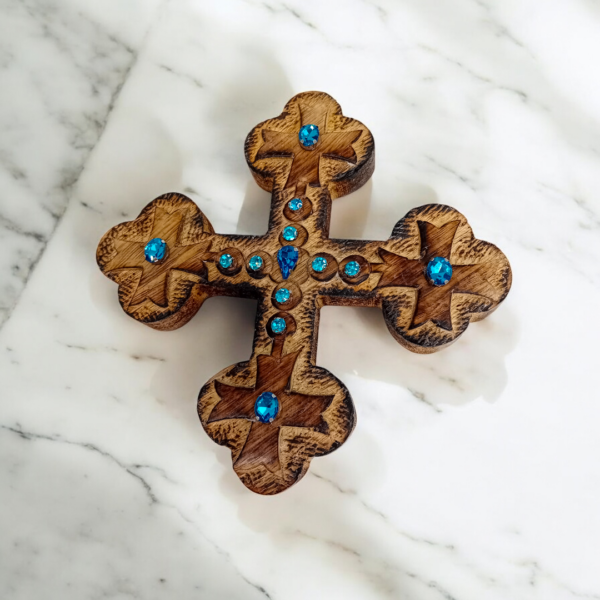 Ξύλινος σταυρός από μασίφ ξύλο 100% χειροποίητος!