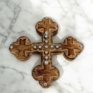Ξύλινος σταυρός από μασίφ ξύλο 100% χειροποίητος!