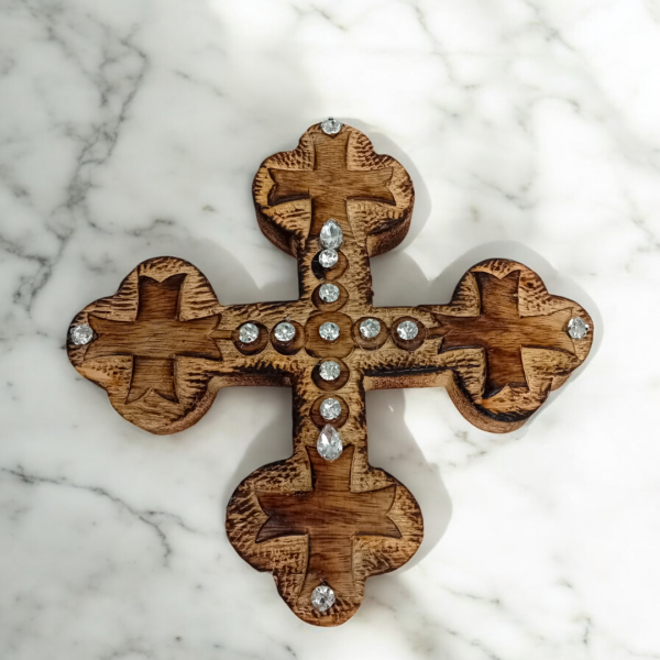 Ξύλινος σταυρός από μασίφ ξύλο 100% χειροποίητος!