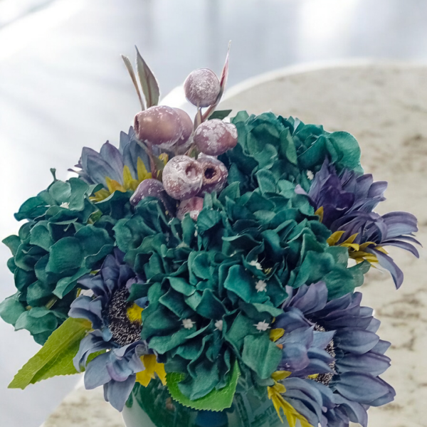 Διακοσμητική σύνθεση σε πράσινο γυάλινο βάζο!