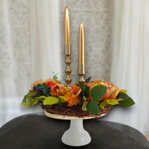 Διακοσμητική σύνθεση με κηροπηγια!