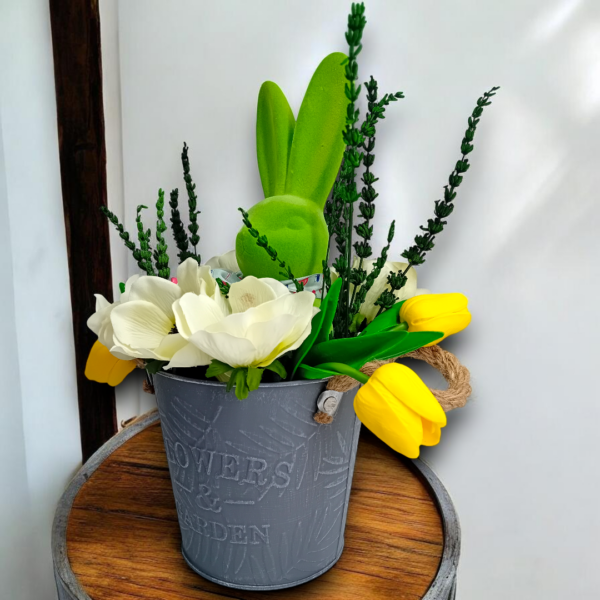 Διακοσμητικό για το Πάσχα με κεραμικό κούνελο!