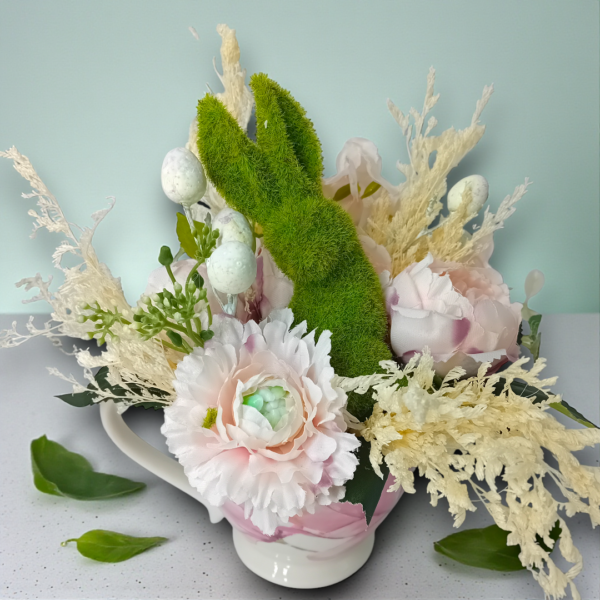 Σύνθεση με λουλούδια σε κεραμική κούπα!