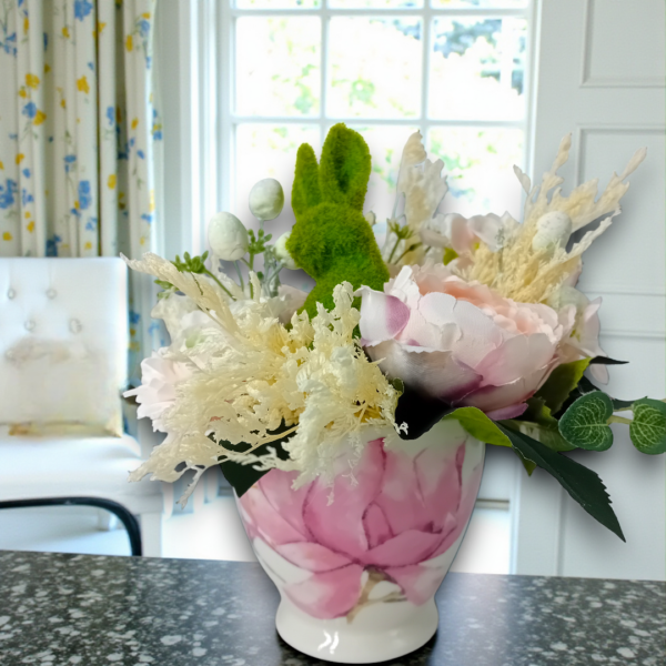 Σύνθεση με λουλούδια σε κεραμική κούπα!