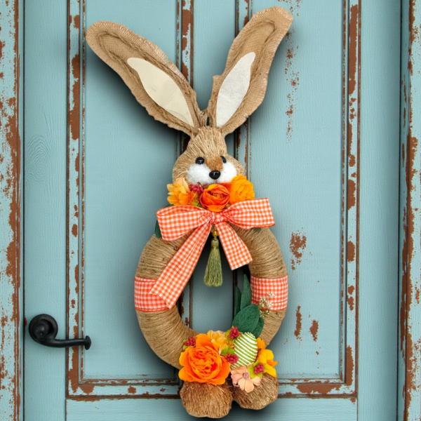 Πασχαλινή διακόσμηση με μεγάλο λαγό!