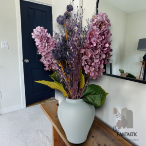 Διακοσμητική σύνθεση σε κεραμικό ανθοδοχείο!