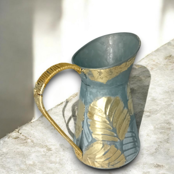 Μεταλλικό βάζο - κανάτα με χρύσωμα!