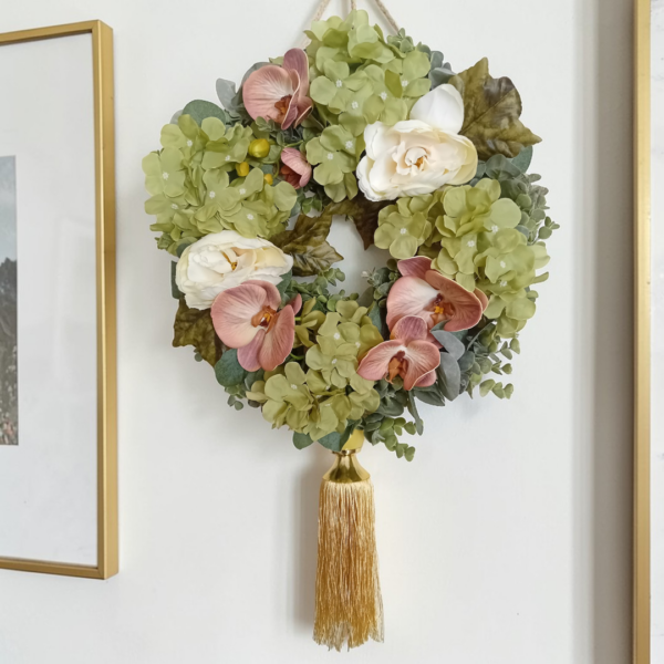 Στεφάνι με ορχιδέες και ορτανσίες!