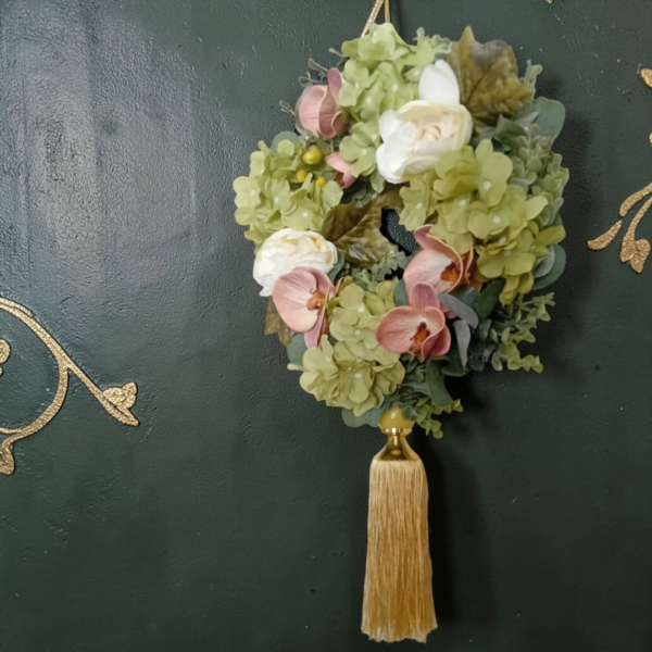 Στεφάνι με ορχιδέες και ορτανσίες!