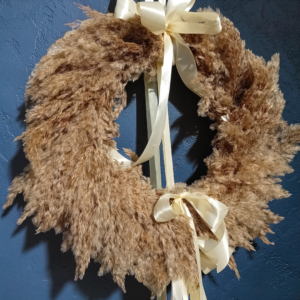 Στεφάνι αποξηραμένων pampas!