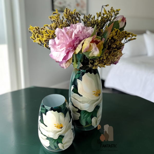 Μεταλλικά ανθοδοχεία με αποξηραμένα λουλούδια!