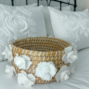 Καλάθι μπαμπού με λουλούδια!